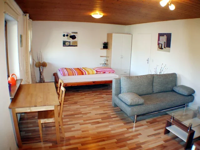 1 Zimmer Wohnung Ebersbach-Roßwälden