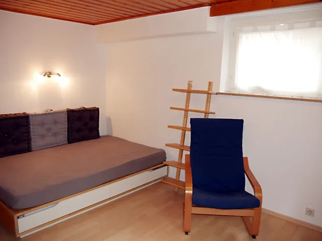 1 Zimmer Wohnung Neuhausen