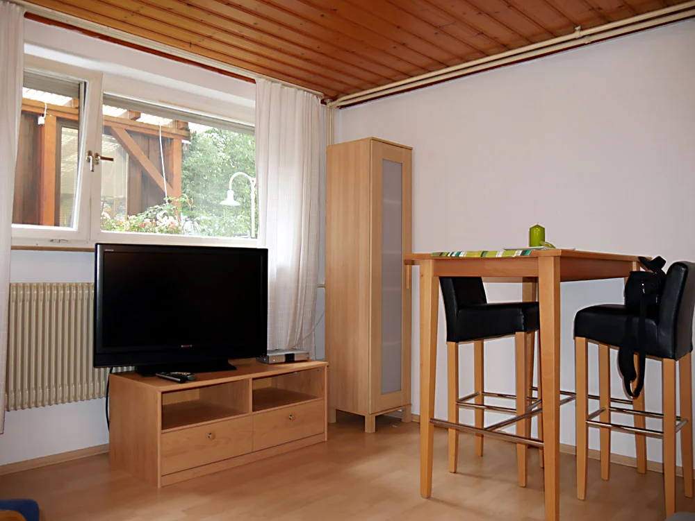 1 Zimmer Wohnung in 73765 Neuhausen (Obj-Nr. 0699)